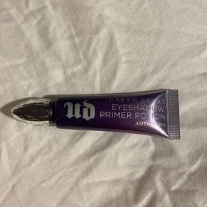 Urban Decay Eyeshadow Primer Potion- Anti Aging (10ml)
